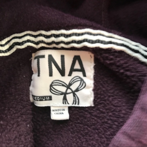 Aritzia TNA Hoodie- Like New! Sz M - Picture 5 of 5